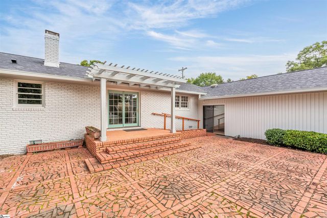 110 Leyswood Drive, Greenville, SC 29615