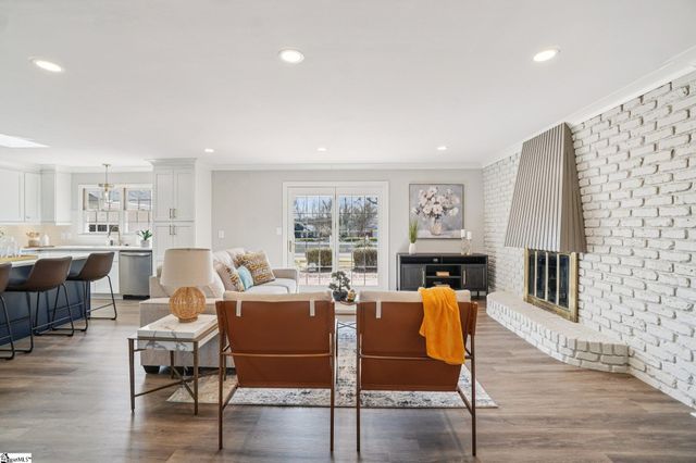 110 Leyswood Drive, Greenville, SC 29615