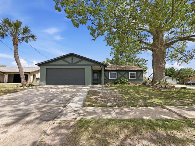 16026 SURREY DRIVE, Hudson, FL 34667