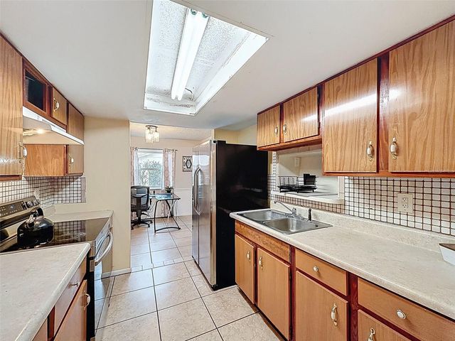 16026 SURREY DRIVE, Hudson, FL 34667