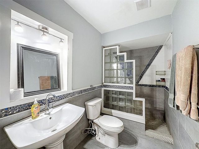 16026 SURREY DRIVE, Hudson, FL 34667