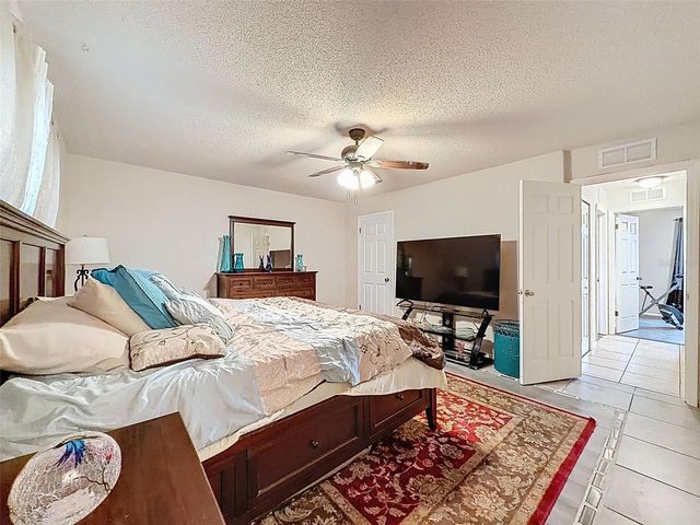 16026 SURREY DRIVE, Hudson, FL 34667