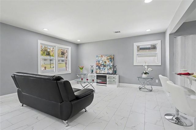 10664 Sandpiper Road, Jonesboro, GA 30238