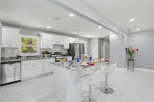 10664 Sandpiper Road, Jonesboro, GA 30238