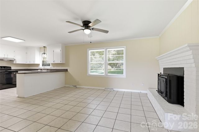 2819 Randolph Road, Statesville, NC 28625