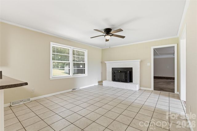 2819 Randolph Road, Statesville, NC 28625