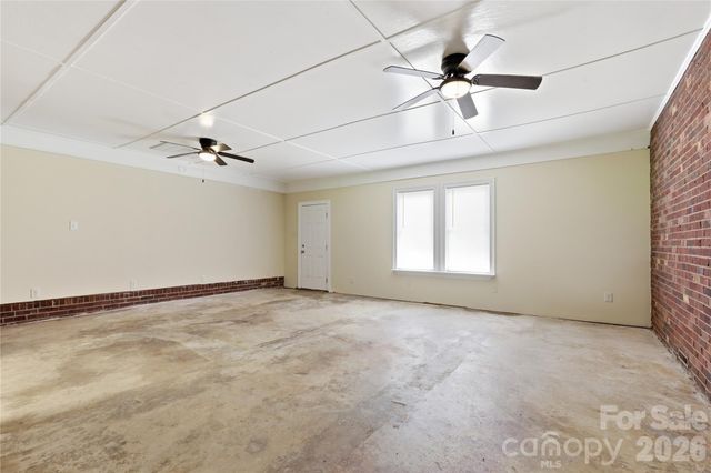 2819 Randolph Road, Statesville, NC 28625