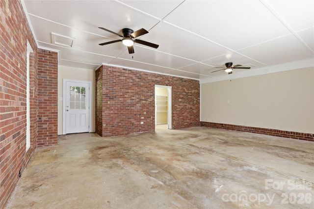 2819 Randolph Road, Statesville, NC 28625