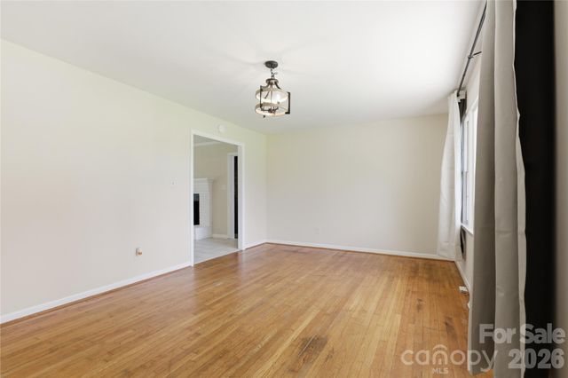 2819 Randolph Road, Statesville, NC 28625