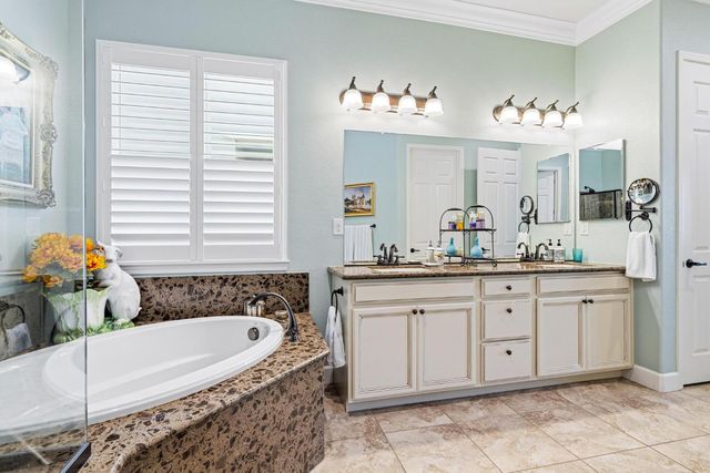 1552 Cloverleaf, Manteca, CA 95336