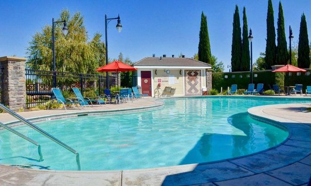 1552 Cloverleaf, Manteca, CA 95336