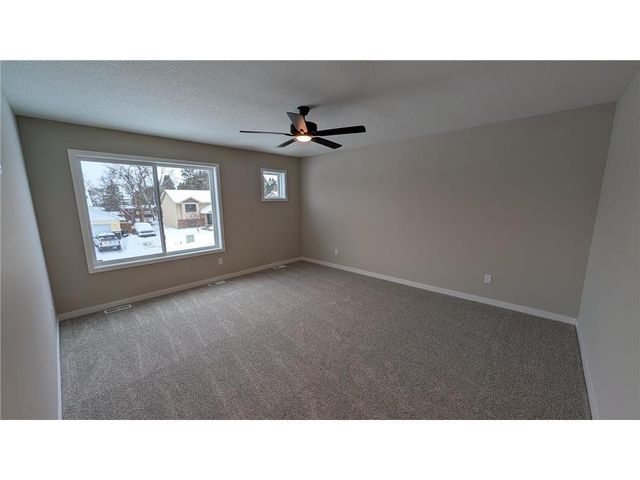 1060 Sharptail Run, New Richmond, WI 54017