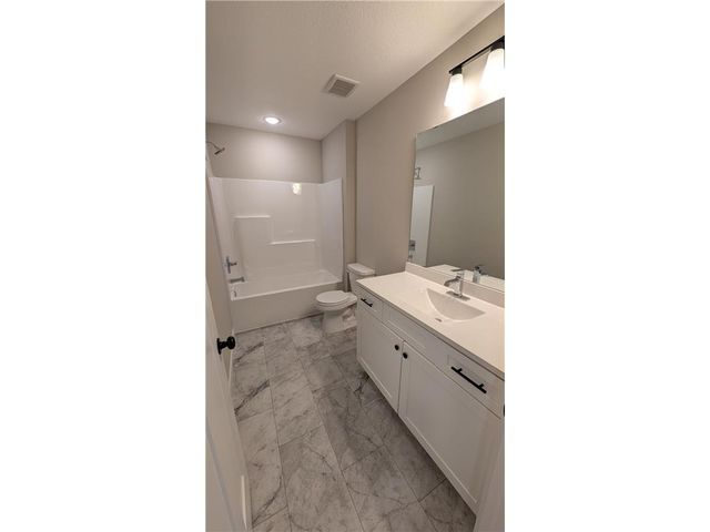 1060 Sharptail Run, New Richmond, WI 54017