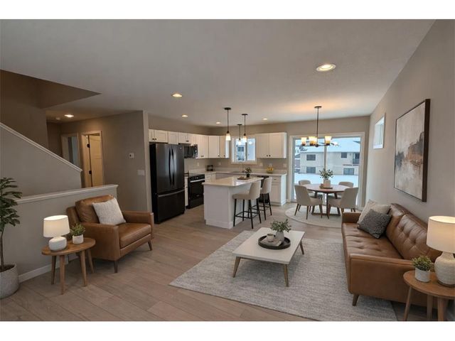 1060 Sharptail Run, New Richmond, WI 54017