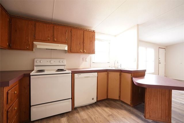 9533 Cypress Drive, Willis, TX 77318