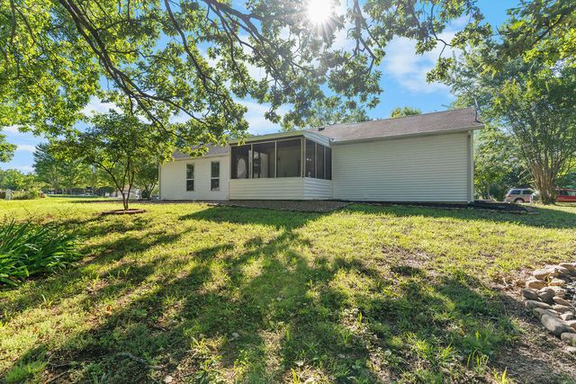 230 Meadow Ridge N, Branson, MO 65616