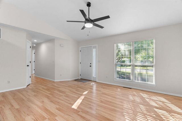 230 Meadow Ridge N, Branson, MO 65616