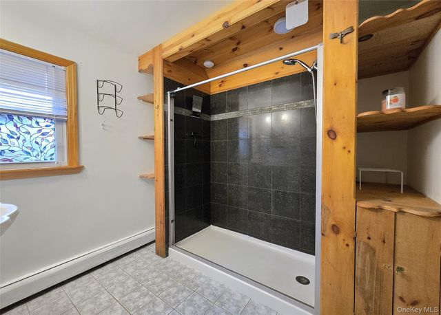 27 Forest Trail, Ridge, NY 11961