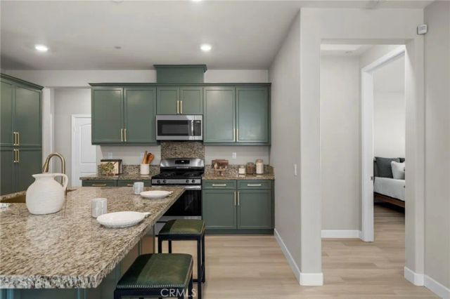 3915 Oregon Ash, San Bernardino, CA 92407