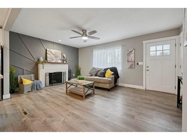 535 Warren Ave, Colorado Springs, CO 80905