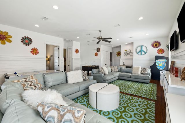 85 Santa Clara Street, Santa Rosa Beach, FL 32459