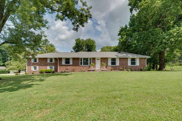 408 Hillview Dr, Mount Juliet, TN 37122