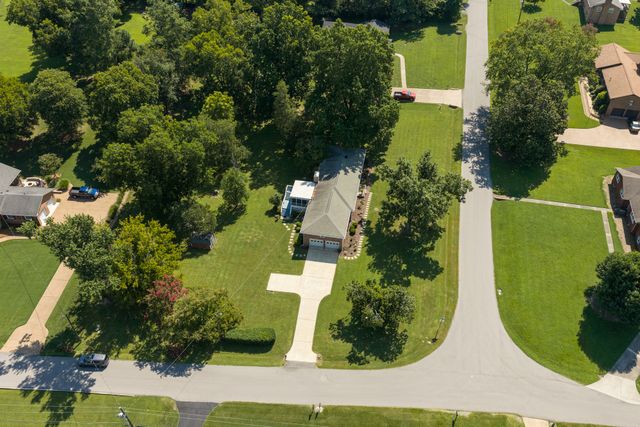 408 Hillview Dr, Mount Juliet, TN 37122