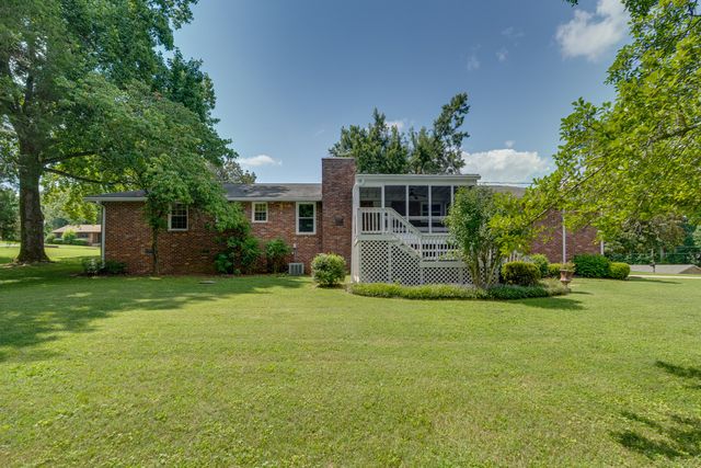 408 Hillview Dr, Mount Juliet, TN 37122