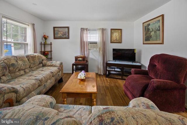 314 QUARRY AVE, Capitol Heights, MD 20743