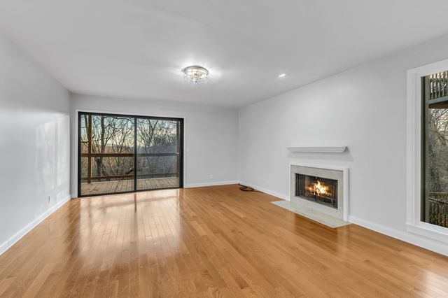 116 Harpeth Trace Ct, Nashville, TN 37221