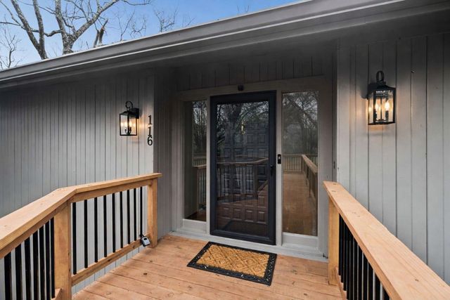 116 Harpeth Trace Ct, Nashville, TN 37221