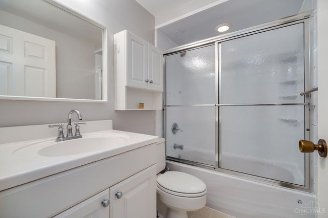 7647 Topridge Drive, West Chester, OH 45069