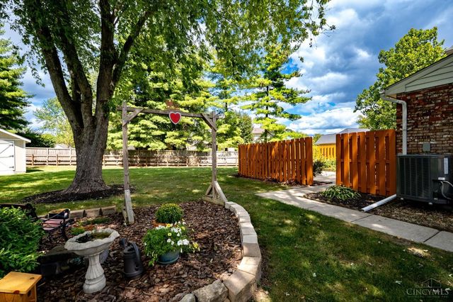 7647 Topridge Drive, West Chester, OH 45069