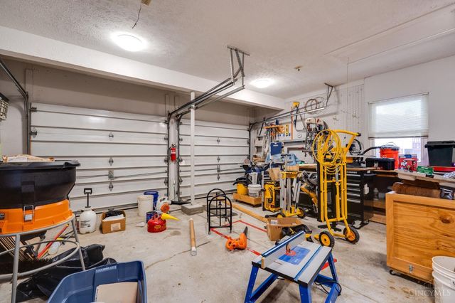 7647 Topridge Drive, West Chester, OH 45069