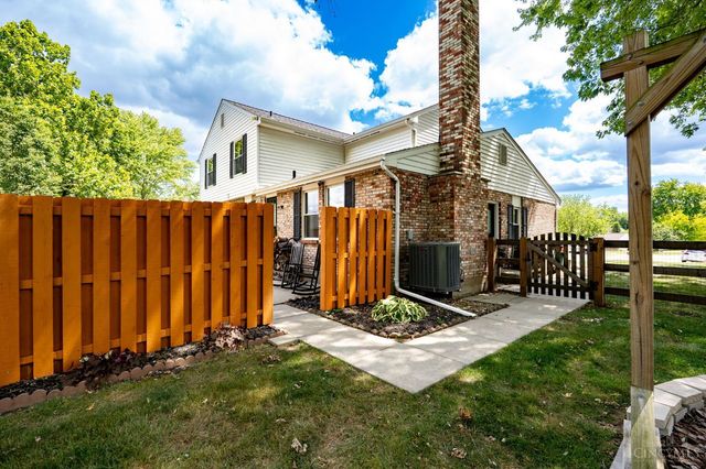 7647 Topridge Drive, West Chester, OH 45069