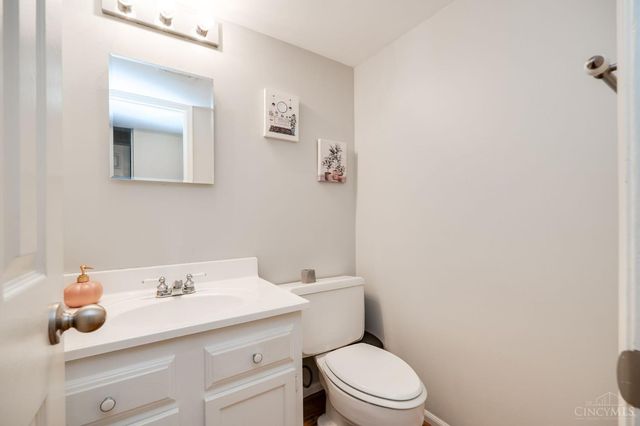 7647 Topridge Drive, West Chester, OH 45069