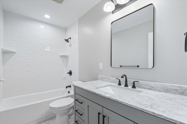 8618 Beatrice, Westland, MI 48185