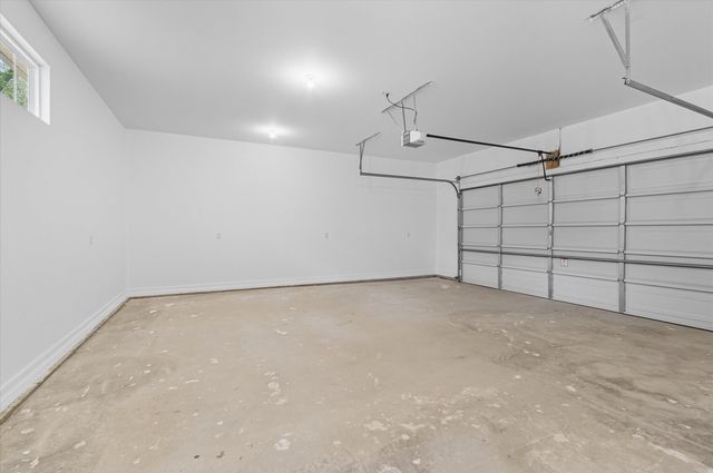 8618 Beatrice, Westland, MI 48185