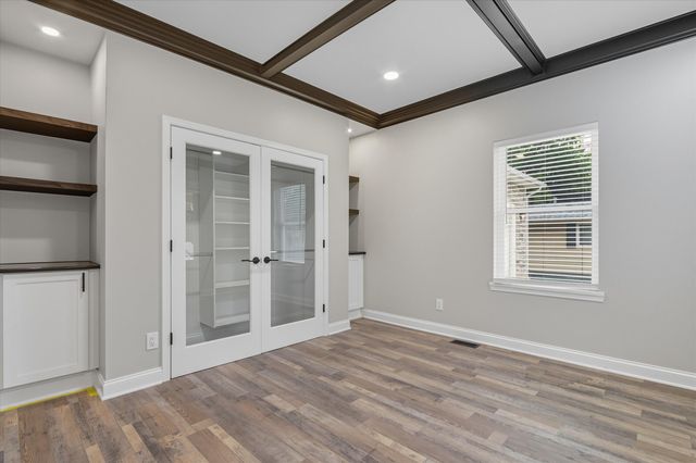 8618 Beatrice, Westland, MI 48185