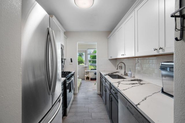 5660 80TH STREET N B101, St Petersburg, FL 33709