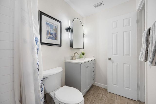5660 80TH STREET N B101, St Petersburg, FL 33709
