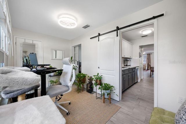 5660 80TH STREET N B101, St Petersburg, FL 33709