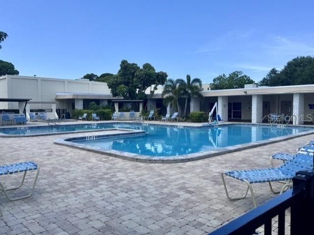 5660 80TH STREET N B101, St Petersburg, FL 33709