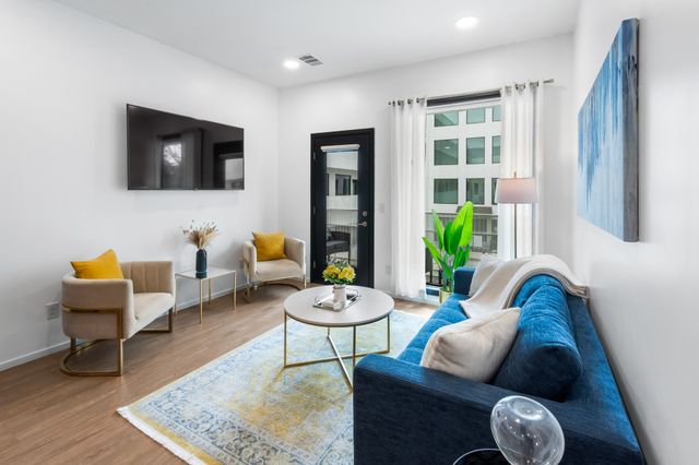 920 South St Apt 219, Nashville, TN 37203