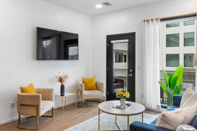 920 South St Apt 219, Nashville, TN 37203