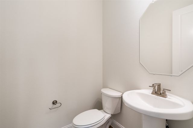 925 Cedar Street, Lavon, TX 75166
