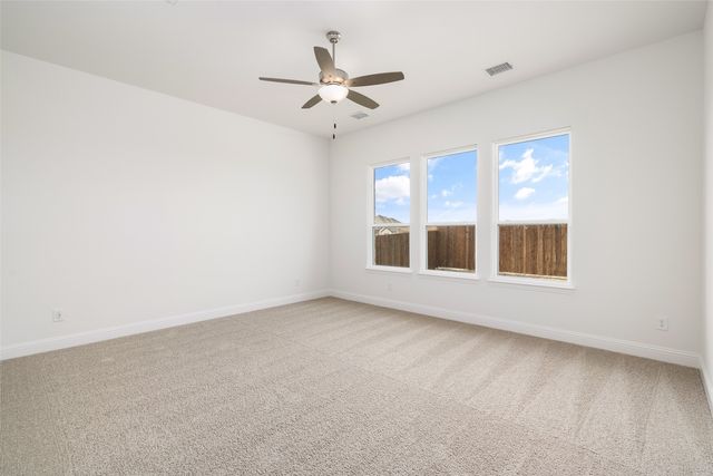 925 Cedar Street, Lavon, TX 75166