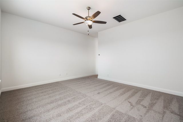 925 Cedar Street, Lavon, TX 75166