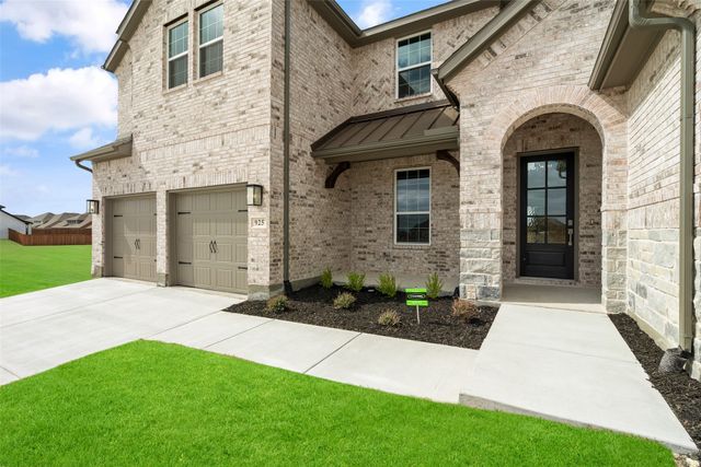 925 Cedar Street, Lavon, TX 75166