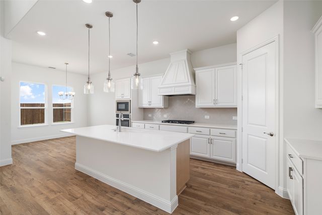 925 Cedar Street, Lavon, TX 75166